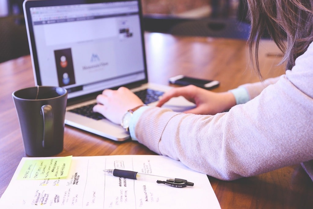 Comprendre l'impact des chatbots sur les entreprises